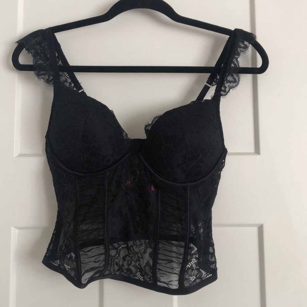 Pushup Bustier- size Medium.. 34/36B ir C